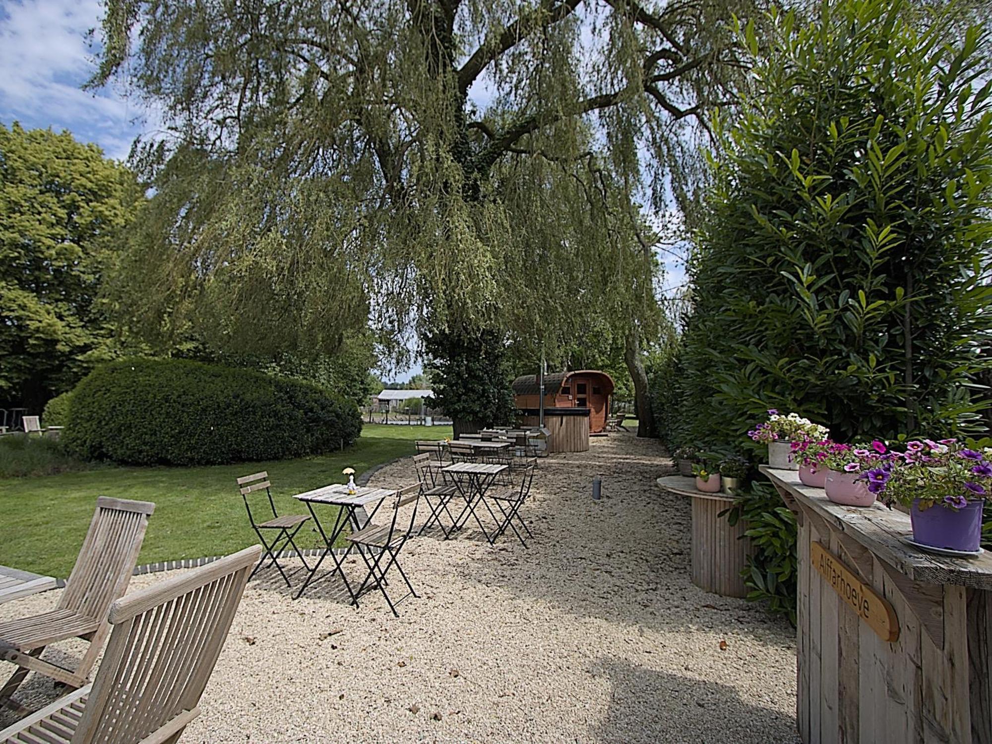 B&B De Alffarhoeve Hamme エクステリア 写真